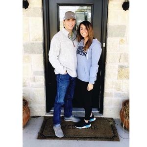 Meet your Posher, Bailey